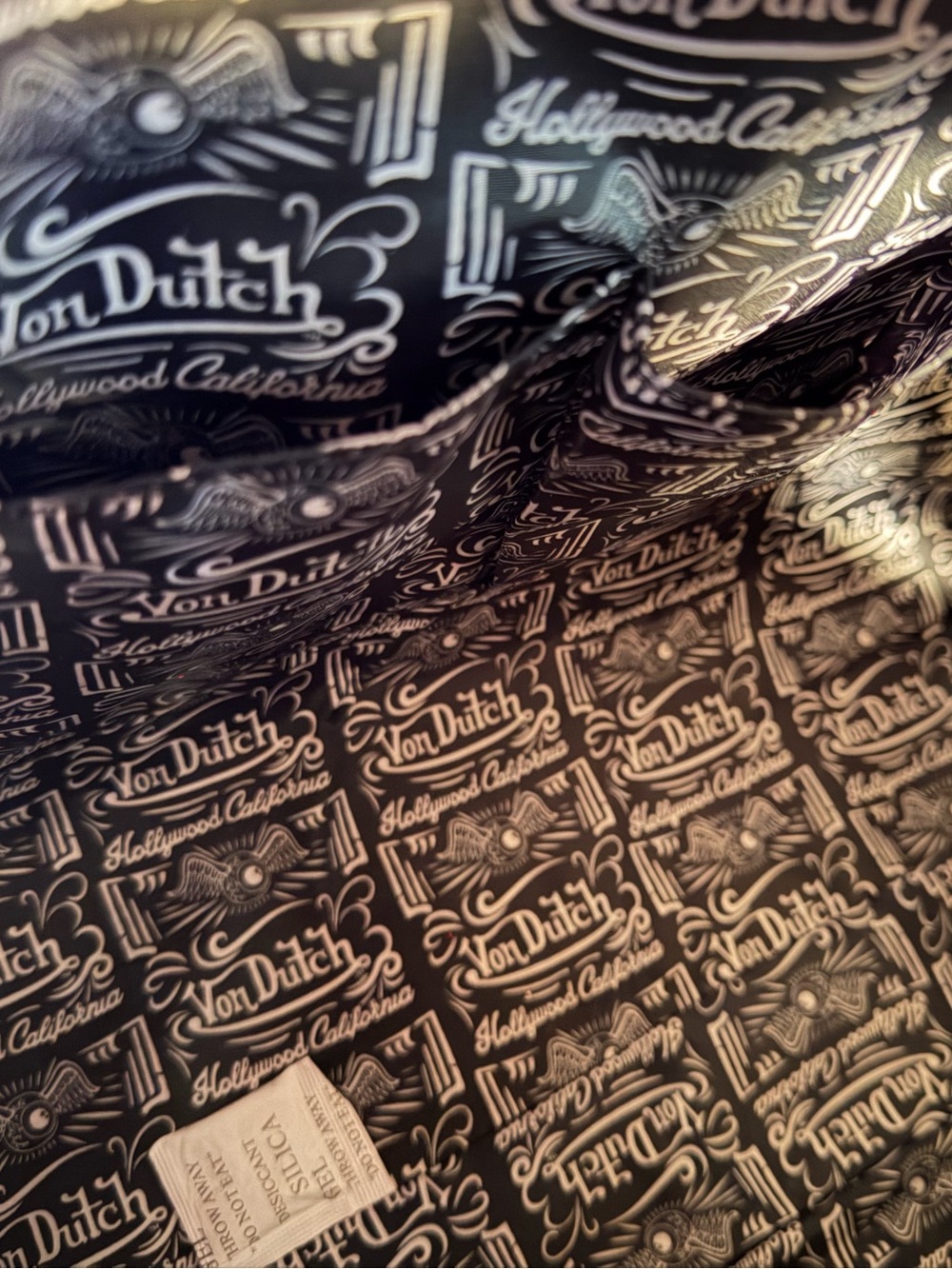 Von Dutch Originals NWT Weekender Red & Blue & Crystal Buckle Duffle Bag (P226) - Picture 12 of 13